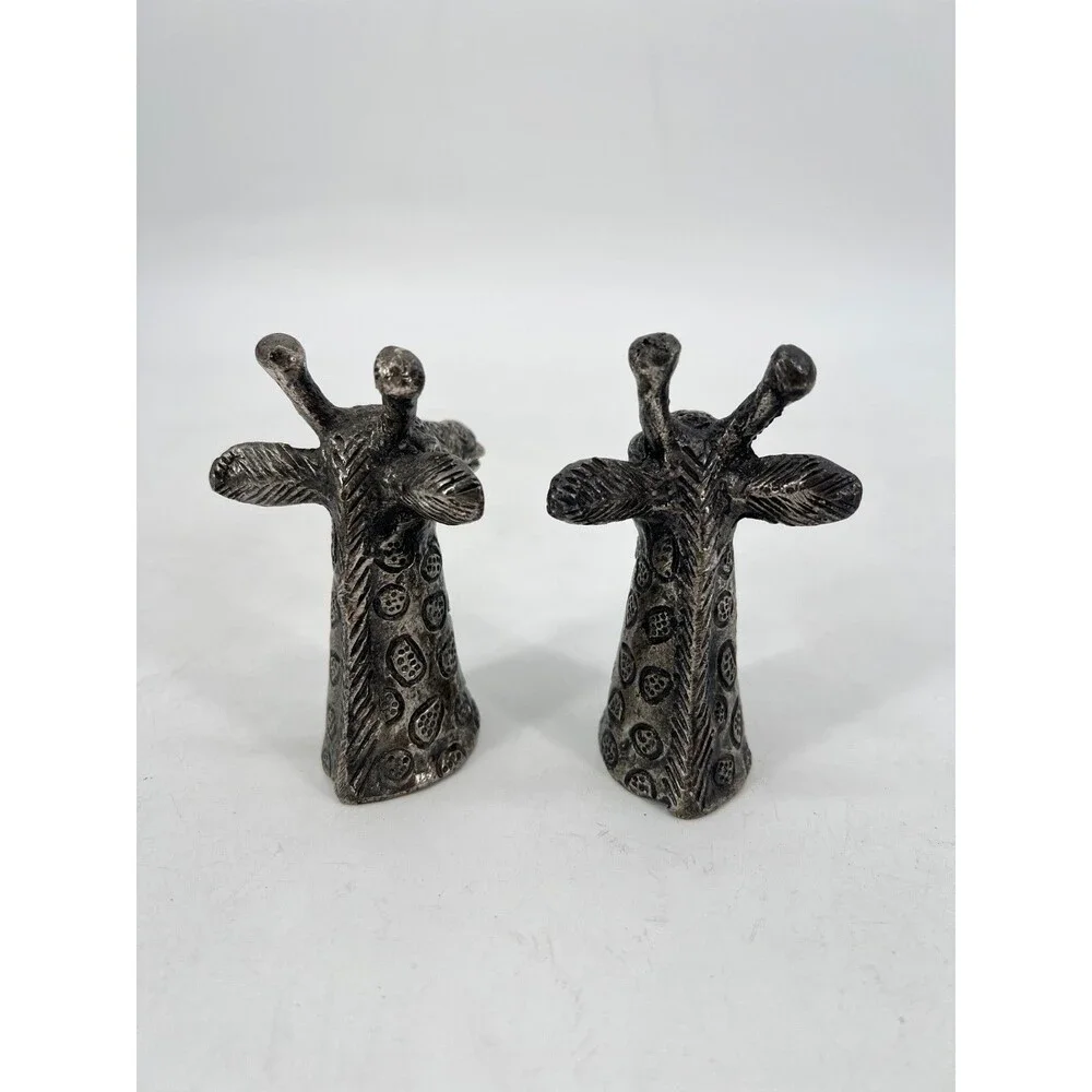 Vintage Giraffe  Salt and Pepper Shakers Pewter Silver Plated 4